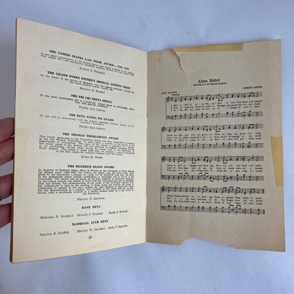 Vintage 1950 University of North Dakota Spring Commencement Program Book UND - Picture 10 of 10